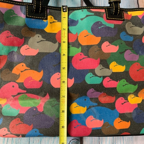DOONEY & BOURKE Vintage Y2K βWonder Duckβ Multicolor Duck Print Rainbow Tote - Picture 13 of 14